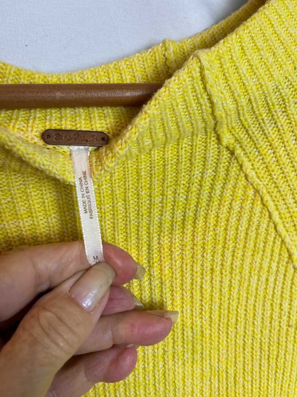 Women's Yellow Free People Crew neck Sweater, Size M - Picture 2 of 5